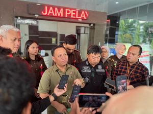 Kejari Gorontalo Tahan 1 Tersangka Korupsi Revitalisasi Pasar Tua Rp 12 M Kejari Gorontalo Tahan 1 Tersangka Korupsi Revitalisasi Pasar Tua Rp 12 M