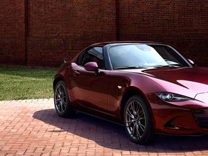 Cuma 5 Unit di Indonesia, Ini Keistimewaan Mazda MX-5 35th Anniversary Edition Cuma 5 Unit di Indonesia, Ini Keistimewaan Mazda MX-5 35th Anniversary Edition