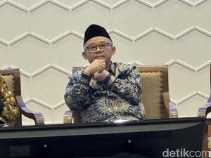 Video Mendikdasmen Kutuk Serangan KKB ke Guru: Tak Berperi Kemanusiaan Video Mendikdasmen Kutuk Serangan KKB ke Guru: Tak Berperi Kemanusiaan