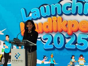 Video: Langkah Komdigi Lindungi Masyarakat Seusai Kasus Fake BTS Terkuak Video: Langkah Komdigi Lindungi Masyarakat Seusai Kasus Fake BTS Terkuak