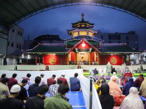 Potret Masjid Muhammad Cheng Hoo yang Jadi Perpaduan Islam-Tionghoa Potret Masjid Muhammad Cheng Hoo yang Jadi Perpaduan Islam-Tionghoa