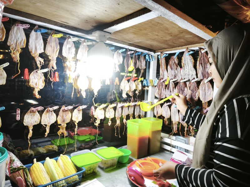 Sajian kuliner khas ramadan, sotong pangkong di Pontianak