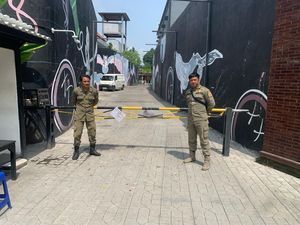 Pemkab Gianyar Bantah Kampung Rusia PARQ Ubud Masih Beroperasi Diam-diam Pemkab Gianyar Bantah Kampung Rusia PARQ Ubud Masih Beroperasi Diam-diam