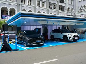 RI Diserbu Mobil Listrik China, Toyota Masih Jadi Raja Mobil Elektrifikasi RI Diserbu Mobil Listrik China, Toyota Masih Jadi Raja Mobil Elektrifikasi