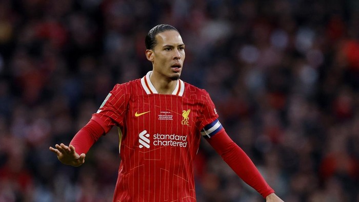 Soccer Football - Carabao Cup - Final - Liverpool v Newcastle United - Wembley Stadium, London, Britain - March 16, 2025 Liverpools Virgil van Dijk reacts Action Images via Reuters/Andrew Couldridge EDITORIAL USE ONLY. NO USE WITH UNAUTHORIZED AUDIO, VIDEO, DATA, FIXTURE LISTS, CLUB/LEAGUE LOGOS OR LIVE SERVICES. ONLINE IN-MATCH USE LIMITED TO 120 IMAGES, NO VIDEO EMULATION. NO USE IN BETTING, GAMES OR SINGLE CLUB/LEAGUE/PLAYER PUBLICATIONS. PLEASE CONTACT YOUR ACCOUNT REPRESENTATIVE FOR FURTHER DETAILS..