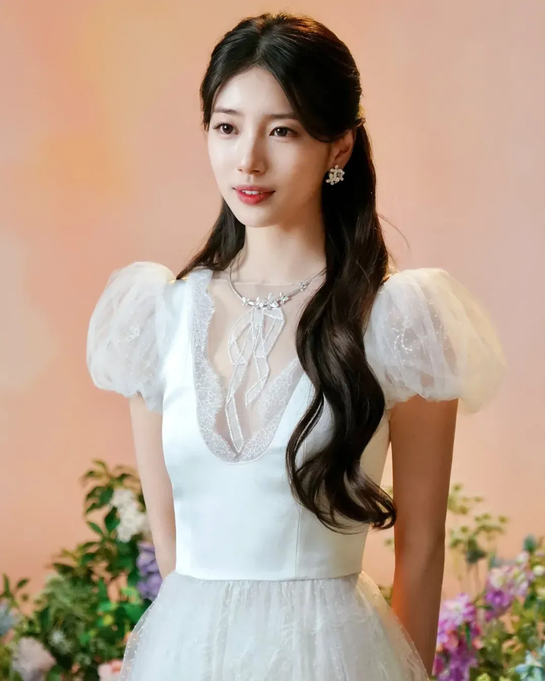 Bae Suzy jadi Snow White