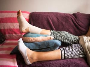Hindari Konsumsi 5 Makanan Ini saat Alami Kaki Keseleo Hindari Konsumsi 5 Makanan Ini saat Alami Kaki Keseleo