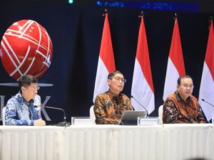 IHSG Rontok, OJK Minta Investor Percaya Diri