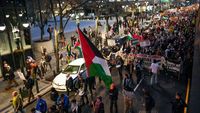Massa Pro-Palestina Unjuk Rasa di Times Square New York, Kecam Serangan Israel