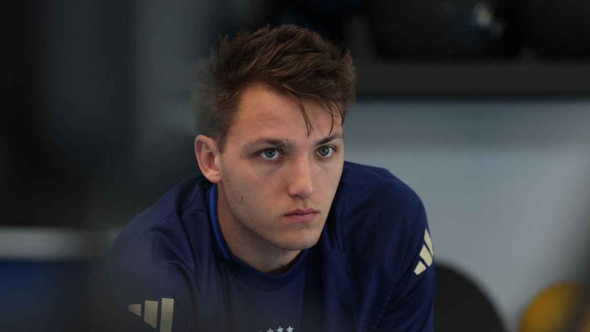 Mateo Retegui sempat mengikuti pemusatan latihan Timnas Italia sebelum dicoret karena cedera. Foto: FIGC via Getty Images/Claudio Villa - FIGC