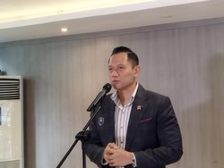 Menko AHY Minta Pembangunan Tanggul Raksasa Jadi Prioritas untuk Cegah Rob