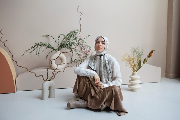 Pilih outfit lebaran berbahan adem