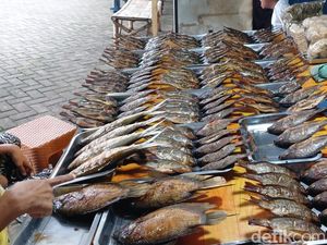 Pasar Ikan Asap Beji, Surga Pencinta Seafood Asli Pasuruan Pasar Ikan Asap Beji, Surga Pencinta Seafood Asli Pasuruan