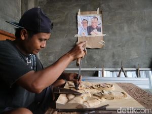 Kisah Heru Pengukir Wajah 3D Limbah Jati di Kudus, Laku hingga Mancanegara Kisah Heru Pengukir Wajah 3D Limbah Jati di Kudus, Laku hingga Mancanegara