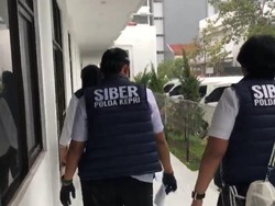 Usut Kasus Korupsi Revitalisasi Batu Ampar, Polisi Geledah Kantor BP Batam