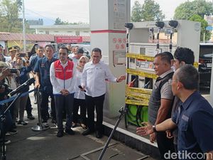 Pengawas SPBU di Bogor Ngaku Baru 2 Bulan Curangi Takaran BBM Pengawas SPBU di Bogor Ngaku Baru 2 Bulan Curangi Takaran BBM