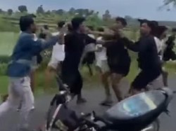 Balap Liar Berujung Tawuran Puluhan Pemuda di Probolinggo