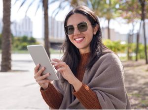 Illustro Sunlens: Perlindungan Optimal untuk Mata dari Sinar UV