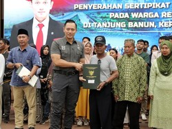 68 Warga Rempang Terima SHM, Ucapkan Terima Kasih untuk Prabowo