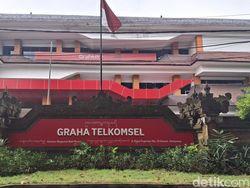 Jaringan 5G Telkomsel Siap Temani Pelancong Asing di Pulau Dewata