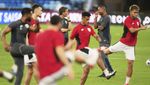 Lihat Lagi Latihan Timnas Indonesia Bareng Kluivert di Australia