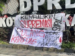 Gelombang Penolakan Revisi UU TNI di Berbagai Daerah hingga Suara Pakar Gelombang Penolakan Revisi UU TNI di Berbagai Daerah hingga Suara Pakar