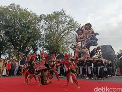 15 Ogoh-ogoh Unjuk Gigi di Parade Tingkat Kabupaten Jembrana
