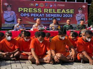 Operasi Pekat Semeru, Ratusan Tersangka-Miras Diberantas Polres Gresik Operasi Pekat Semeru, Ratusan Tersangka-Miras Diberantas Polres Gresik