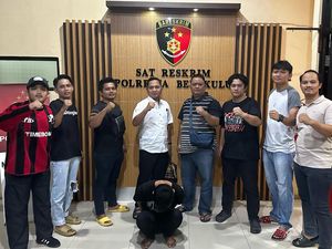 Pergoki Pengunjung Pelukan, Karyawan Karaoke di Bengkulu Cabuli-Peras Korban Pergoki Pengunjung Pelukan, Karyawan Karaoke di Bengkulu Cabuli-Peras Korban
