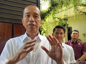 Jokowi soal Keaslian Ijazah UGM Diungkit Lagi: Fitnah Murahan Diulang Terus