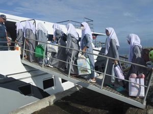 Jelang Lebaran, Santri Pulang Kampung ke Kepulauan Madura