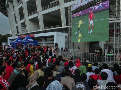 Suasana Nonton Bareng Timnas vs Australia di GBK