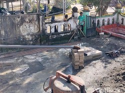 Fakta Semburan Api di Halaman Masjid Bojonegoro Kagetkan Warga