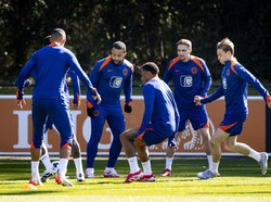 Belanda Vs Spanyol: De Oranje Enggan Parkir Bus