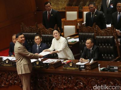 Tok! DPR Sahkan UU TNI