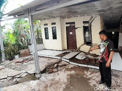 Pergerakan Tanah Ancam Puluhan Rumah di KBB, Relokasi Jadi Opsi