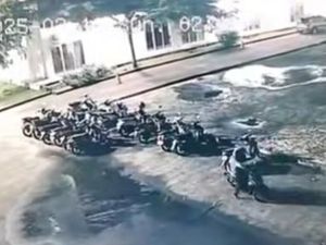 Viral Video Pencurian Motor di Apartemen Palembang