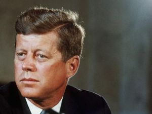 Dokumen Rahasia Dirilis, Ini 5 Hal Perlu Diketahui Soal Pembunuhan Kennedy Dokumen Rahasia Dirilis, Ini 5 Hal Perlu Diketahui Soal Pembunuhan Kennedy