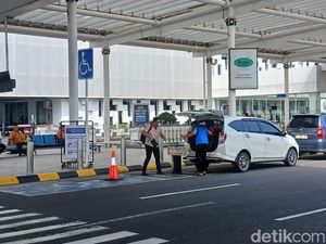 Tiga Bandara RI Kembali Berstatus Bandara Internasional, Ini Pertimbangnya Tiga Bandara RI Kembali Berstatus Bandara Internasional, Ini Pertimbangnya