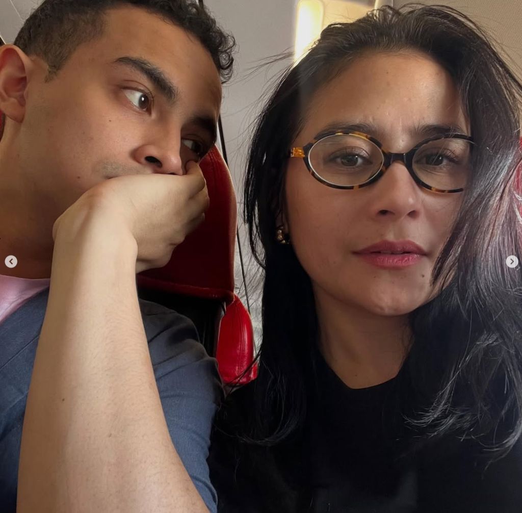 Prilly Latuconsina dan Omara Esteghlal