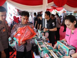 Dikunjungi Kapolri, Ratusan Paket Sembako Polresta Malang Kota Laris Manis