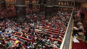 Suasana Iktikaf Malam 21 Ramadan di Masjid Istiqlal