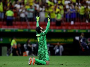 Alisson: Tenang, Aku Baik-baik Saja Kok