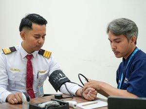 Jelang Lebaran, 800 Petugas Whoosh Jalani Pemeriksaan Kesehatan Jelang Lebaran, 800 Petugas Whoosh Jalani Pemeriksaan Kesehatan