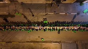 Foto Drone Buka Puasa Bersama di Basra Irak