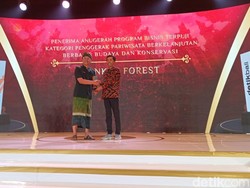 Kembangkan Pariwisata Berkelanjutan, Monkey Forest Ubud Raih detikBali Awards
