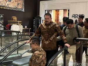 Jaksa Agung Tiba di Acara detikBali Awards 2025 Jaksa Agung Tiba di Acara detikBali Awards 2025