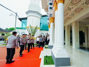 Kapolri Kunjungi Polda Sumut: Tinjau Renovasi Masjid, Pembangunan Gedung, hingga Baksos