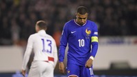 Kylian Mbappe gagal bikin gol di laga kontra Kroasia tersebut (AP)