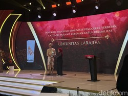 Pentas dalam Kesunyian, Komunitas Larajiva Raih Penghargaan di detikBali Awards
